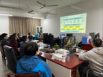 軟件工程學(xué)院區(qū)塊鏈技術(shù)應(yīng)用專業(yè)深入企業(yè)調(diào)研